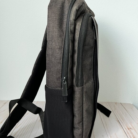 Herschel Tech Daypack Mid, Black Crosshatch - Picture 3 of 14